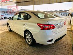 نيسان سنترا